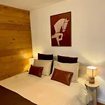 Liham Alpine Apartment Megeve